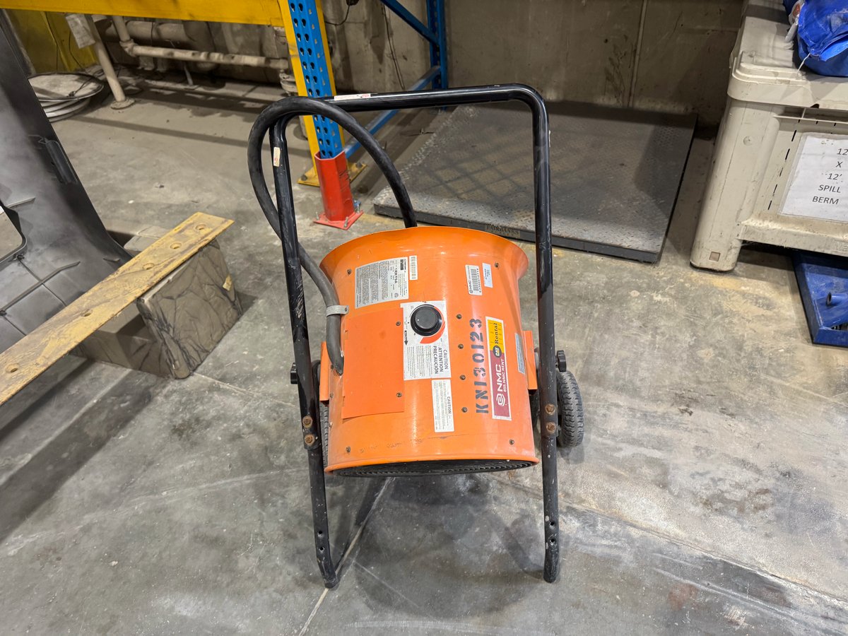 DAYTON 1RKT9A Portable Electric Heater