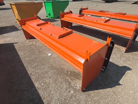 Kit Containers 10' Skid Steer Pusher with Replaceable Shoes and Blade — photo 3