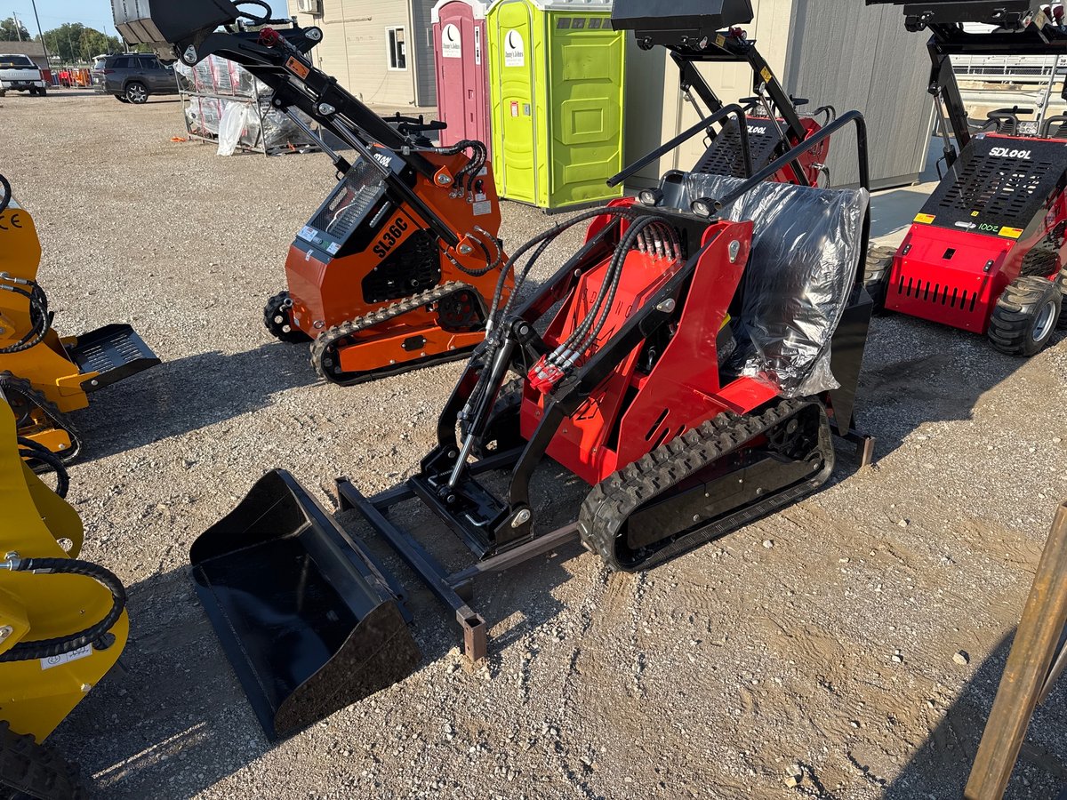 2026 SDLANCH SSL580 Ride-On Skid Steer Loader (Unused)