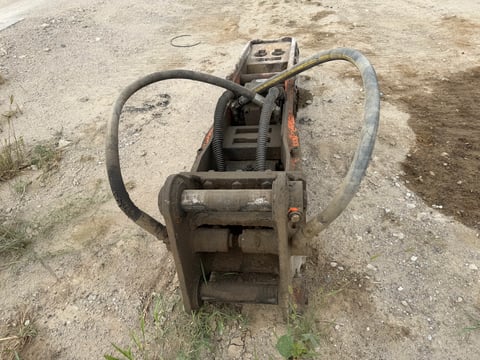 NPK GH-10 Hydraulic Breaker Hammer — photo 5