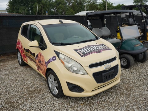 2015 Chevrolet Spark — photo 2