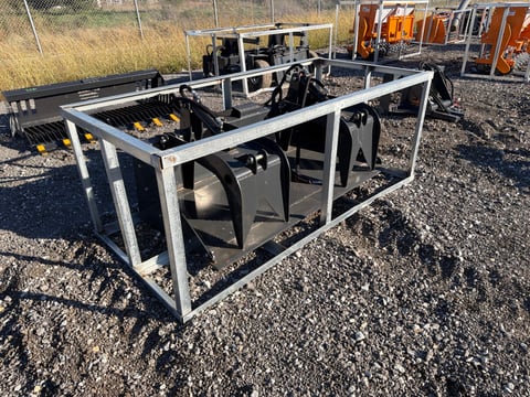 2025 LandHonor SGB-11-72W 72in Skid Steer Grapple Bucket — photo 1