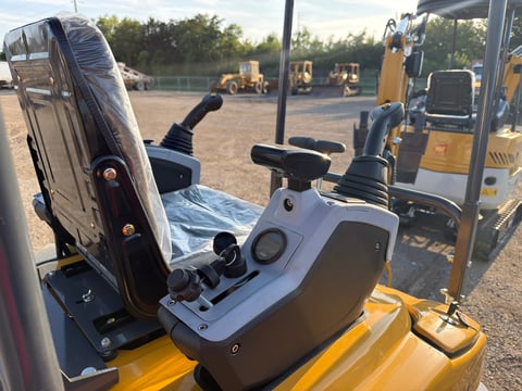 2026 SDLANCH ME20 Mini Excavator (Unused) — photo 9