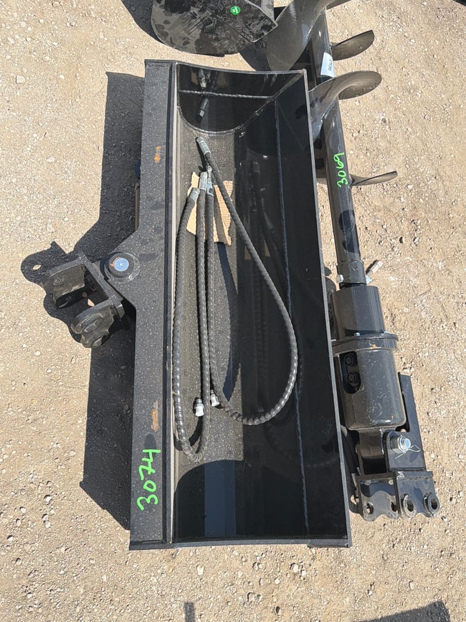 2026 MIVA 40 in Tilting Excavator Bucket (Unused)