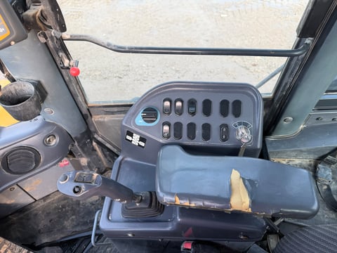 2012 Komatsu WA470-6 Wheel Loader — photo 12