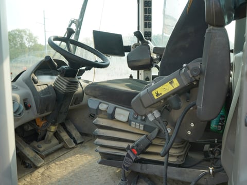 2022 Volvo L180H Wheel Loader — photo 30