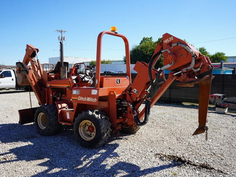 2000 Ditch Witch 5110DD 4X4 Cable Plow — photo 5