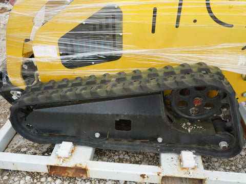 Machpro MP-S300 Mini Skid Steer — photo 6