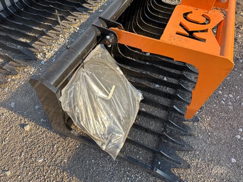 Kit Containers 76" Skid Steer Skeleton Grapple Single Cylinder — photo 3