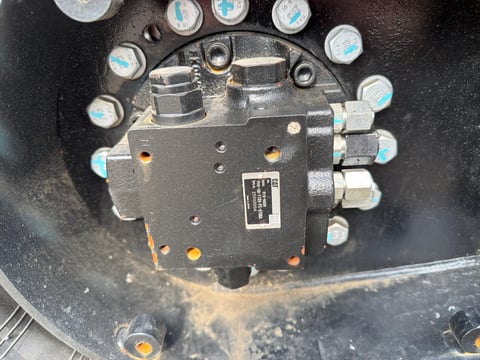 Unused Caterpillar 308 Take Off Undercarriage — photo 11
