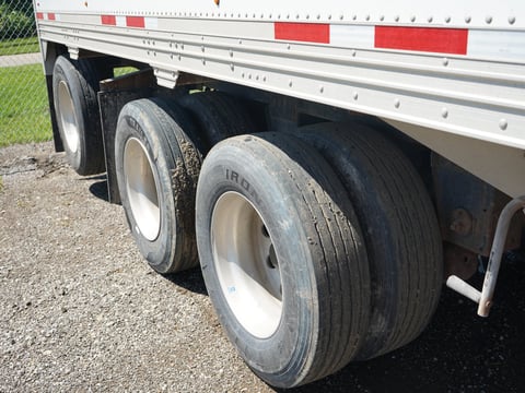 2022 Timpte 48ft x 96in Grain Hopper Trailer — photo 21
