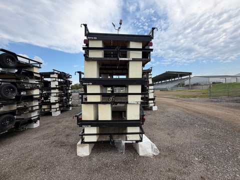 Qty of (6) 2027 Carry-On Trailers Z5X8GW2K — photo 2