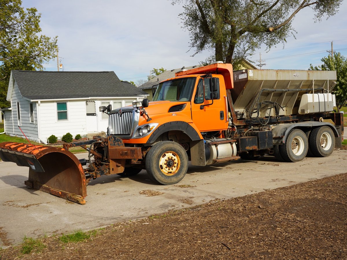 2017 International 7600 SFA 6x4 Hooklift Plow & Spreader Truck