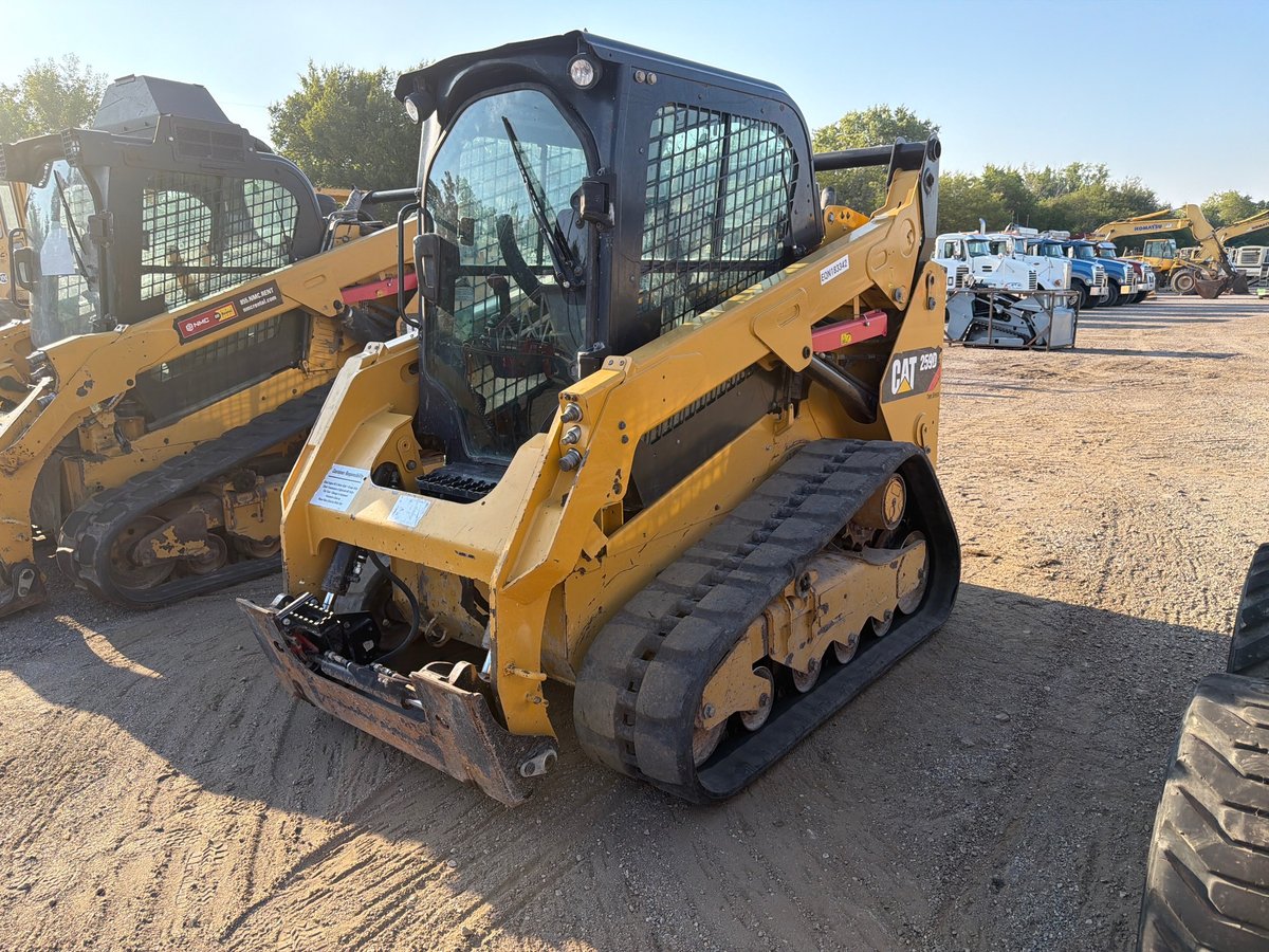 2019 Caterpillar 259D Compact Track Loader - AS-IS