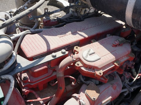 2015 Peterbilt 365 T/A Daycab Truck Tractor — photo 29