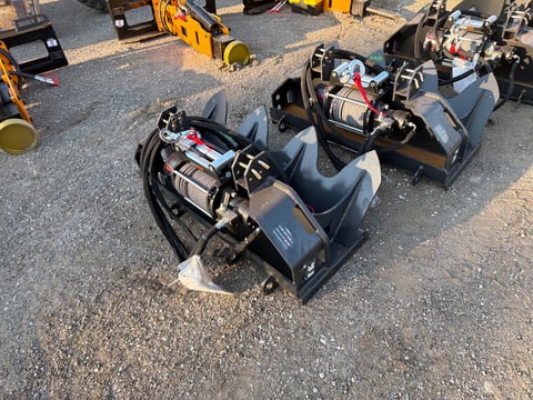 2025 LandHonor FW-13-15000G 15,000 LB Hydraulic Winch (Unused) — photo 3