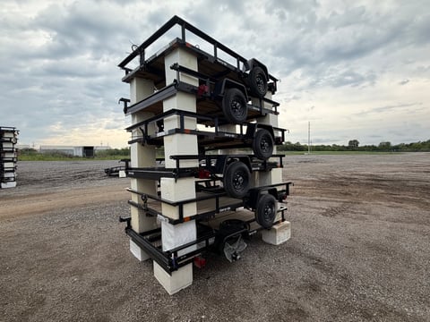 Qty of (6) 2027 Carry-On Trailers Z5X8GW2K — photo 4