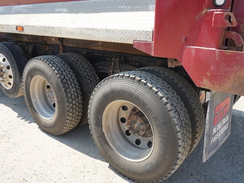 2018 Mack Granite GU713 Quad/A Dump Truck — photo 23