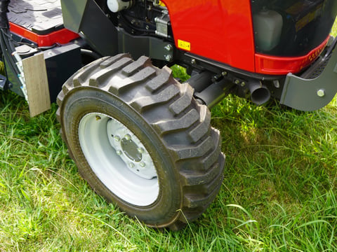 2024 Massey Ferguson 1835M Tractor w/ Front Loader & Bucket – Rear Box Blade Not Included — photo 22