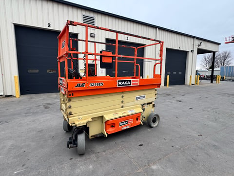 2018 JLG 3246ES Electric Scissor Lift — photo 1