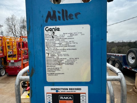 2015 Genie GR-20 Vertical Mast Lift — photo 9