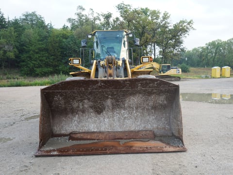 2012 Komatsu WA470-6 Wheel Loader — photo 2
