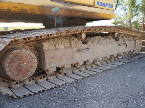 2002 Komatsu PC220LC-7L Hydraulic Excavator — photo 18