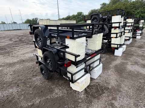 Qty of (3) 2027 Carry-On Trailers Z5X8GW2K — photo 4