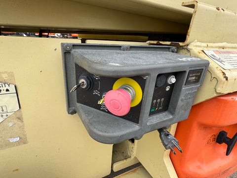 2007 JLG 3246ES Electric Scissor Lift  — photo 9