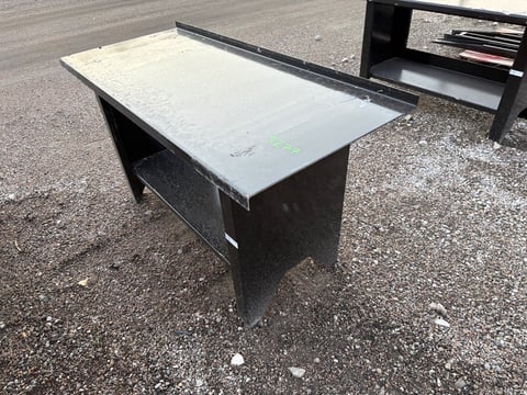 Kit Containers 60" Work Bench — photo 1