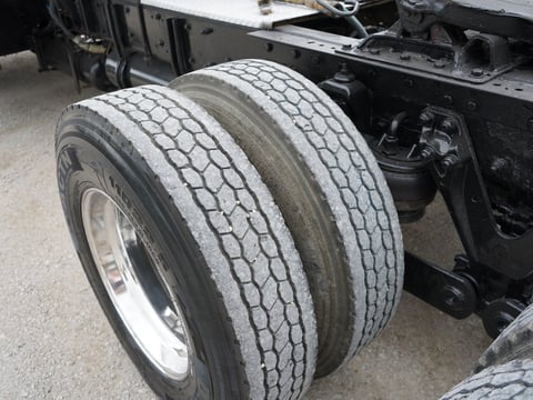 2001 Kenworth T800 T/A Sleeper Truck  — photo 40