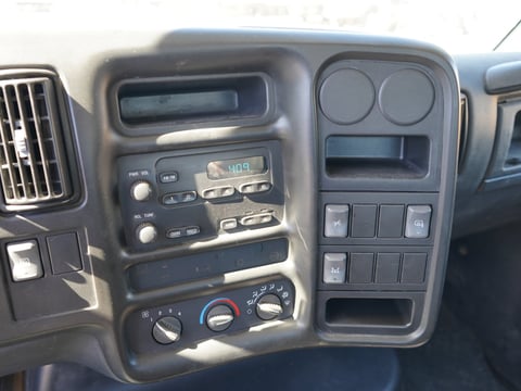 2007 Chevrolet C4500 Crew Cab Service Body Truck — photo 13
