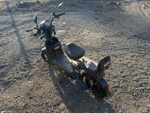 SDLANCH High-End Two-Wheeled Electric Vehicle (Unused) — Inoperable — photo 4