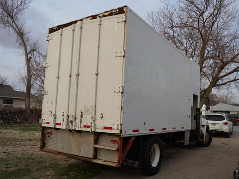 2012 Hino 338 Cargo Truck — photo 4