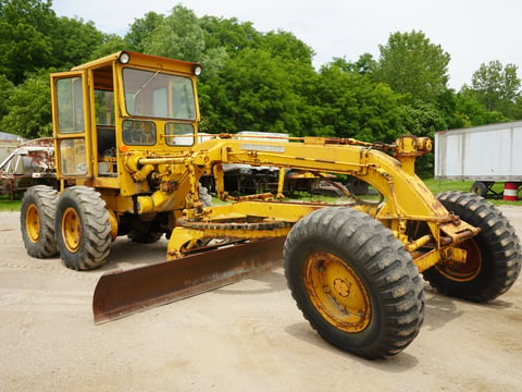 Allis Chalmers M100 Motor Grader — photo 4