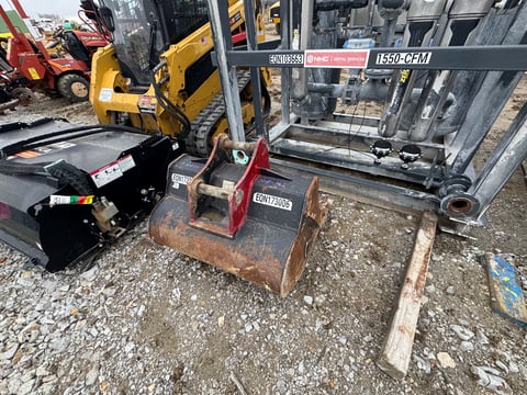 36" Digging Bucket — photo 5