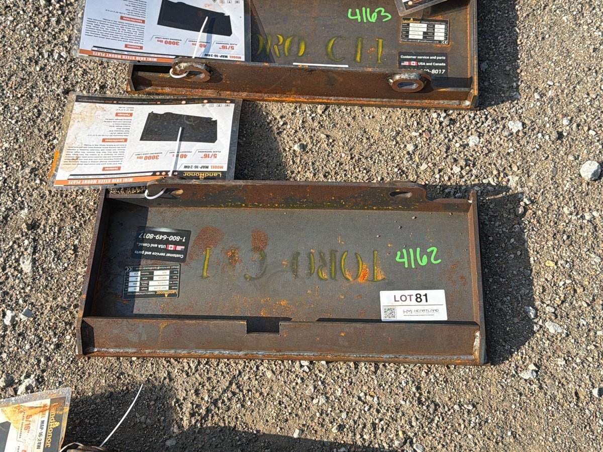 2025 LandHonor MAP-16-24W Mini Skid Steer Mount Plate (Unused)