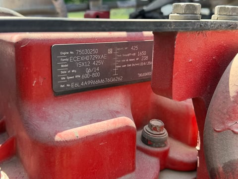 2015 Peterbilt 365 T/A Daycab Truck Tractor — photo 38