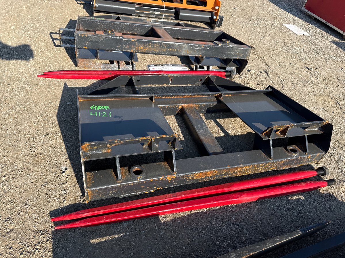 LandHonor Skid Steer Bale Spear