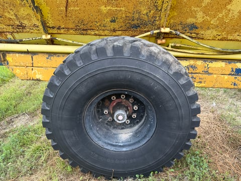 Pull-Type Dump Wagon  — photo 9