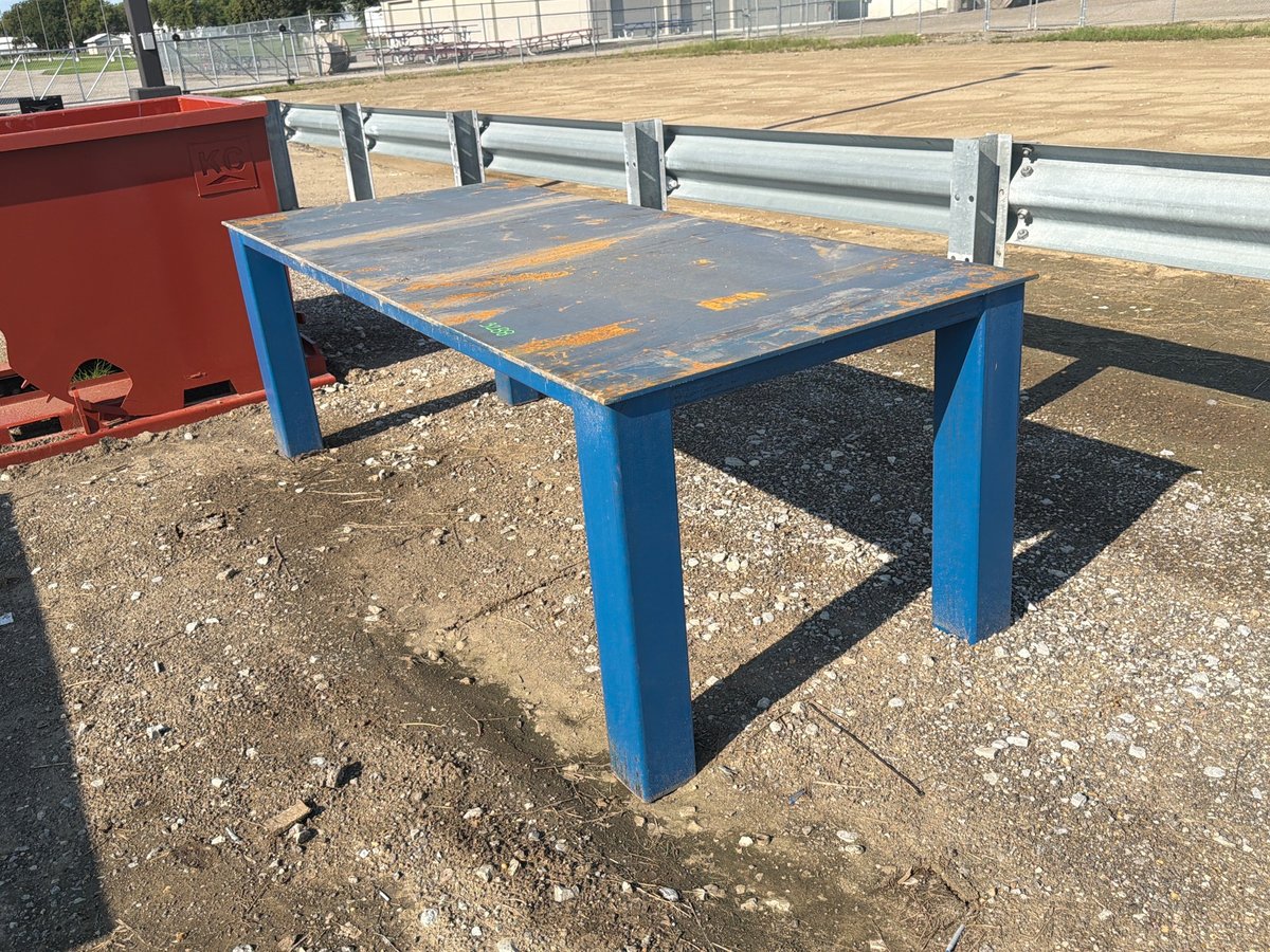 Kit Containers 40" x 96" Welding Table