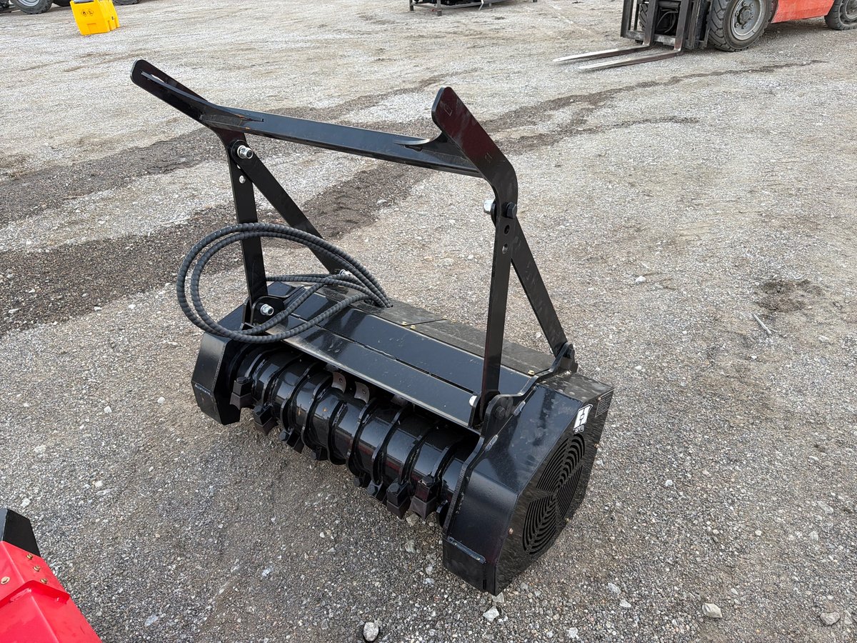 2026 GIYI GY-ML45 Mini Skid Steer Mulcher (Unused)