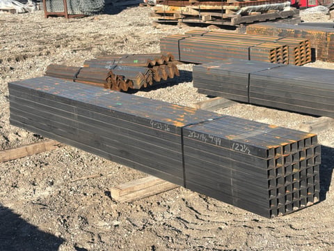 (49) 2in x 2in 14 Ga Steel Square Tubing, 122.5in Long — photo 1