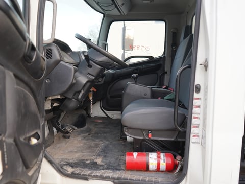 2012 Hino 338 Cargo Truck — photo 11