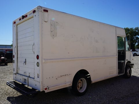 1998 Freightliner MT45 Step Van — photo 4