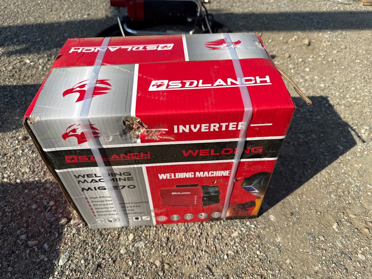 SDLANCH MIG-270 Inverter MIG Welder (Unused)
