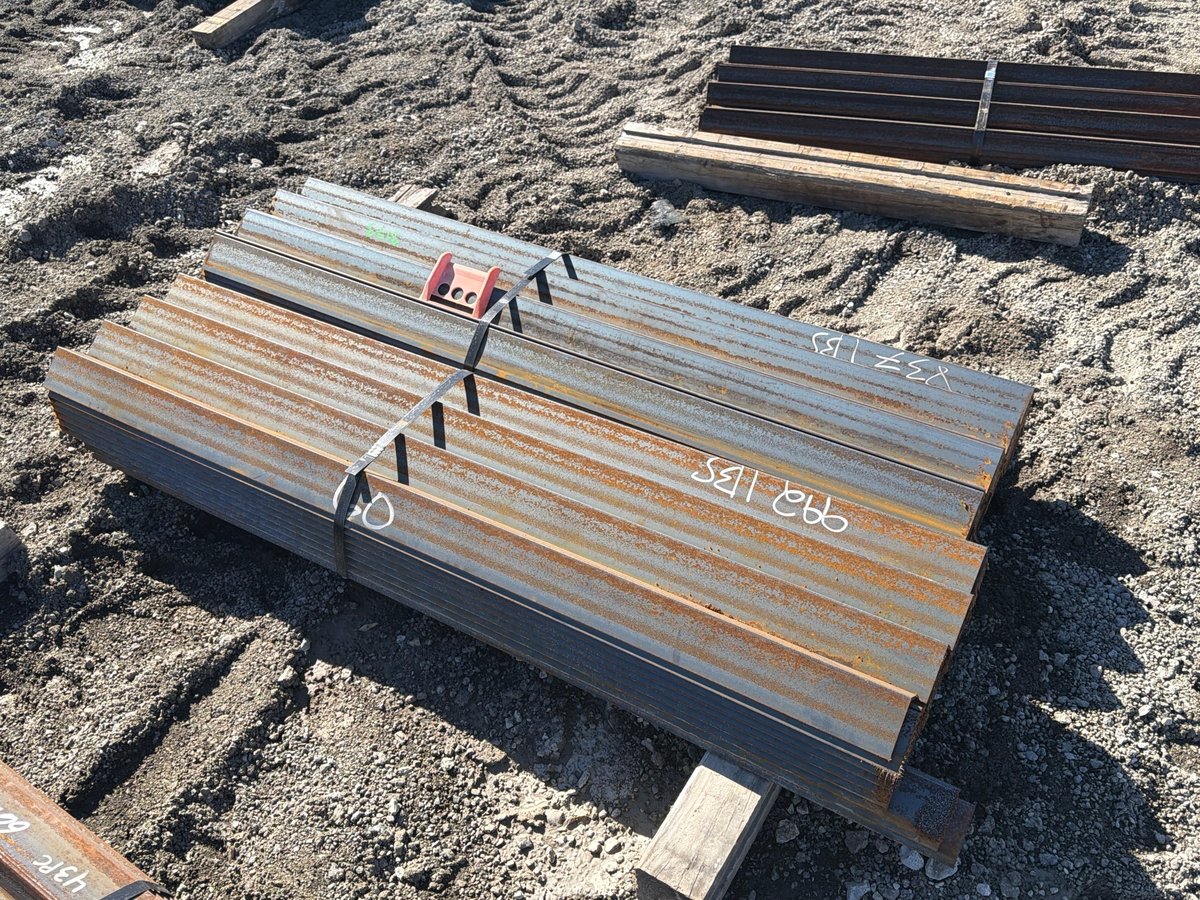 (114) 3in x 2in Steel Angle Iron, 2 Bundles, 60in Long