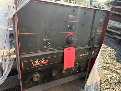 Lincoln Electric Idealarc CV-305 Mig Welder Power Source — photo 2