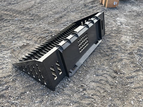 2026 Giyi Gy-RB66 66in Skid Steer Rock Bucket (Unused) — photo 4