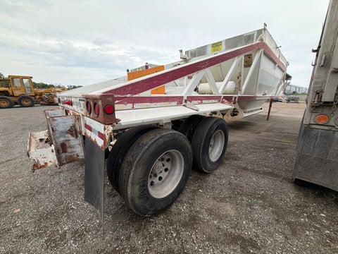 2002 Ranch Manufacturing Belly Dump Trailer — photo 4